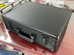 10127665375908196415 1