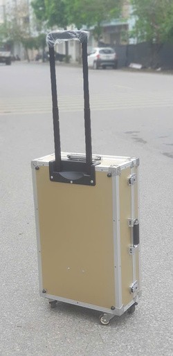 377921829310400981211